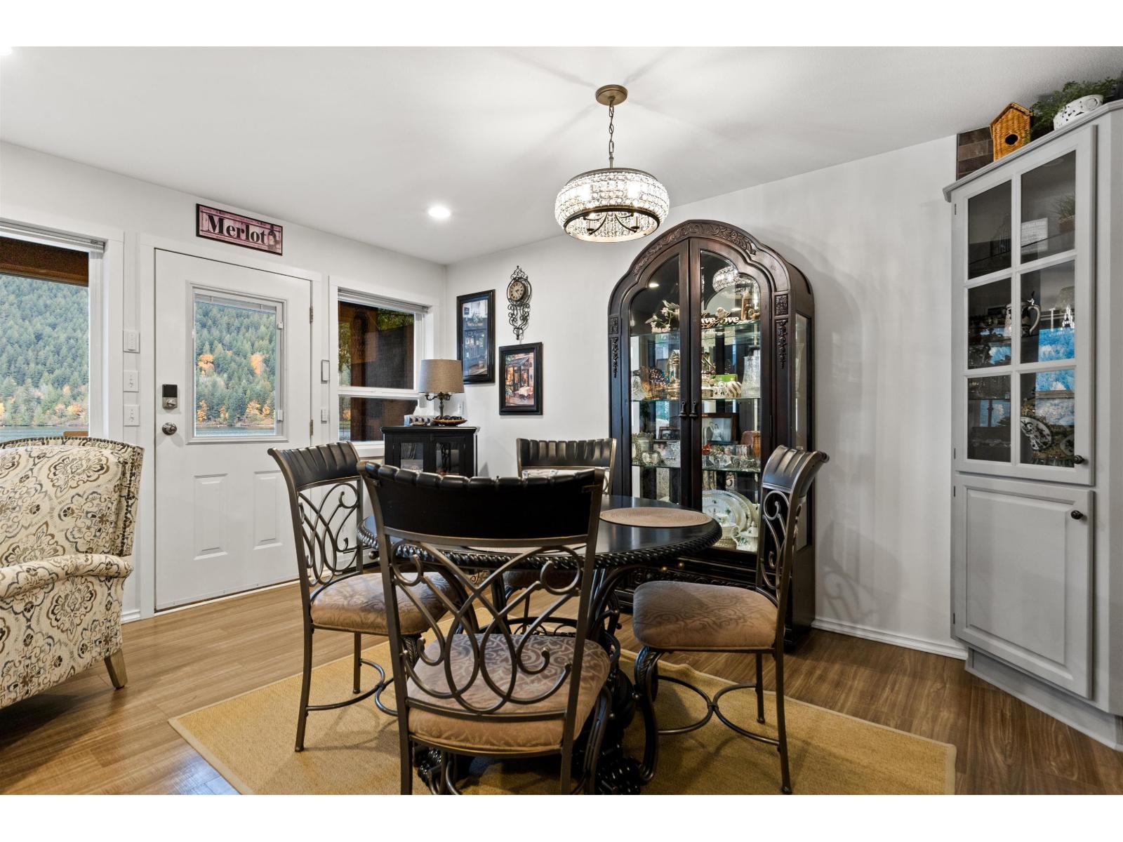 173 FIRST AVENUE, Cultus Lake North, Cultus Lake