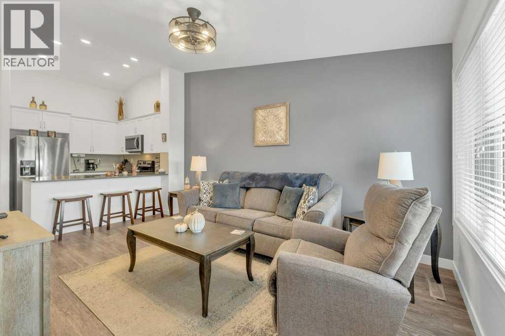 39 Golden Crescent, Red Deer