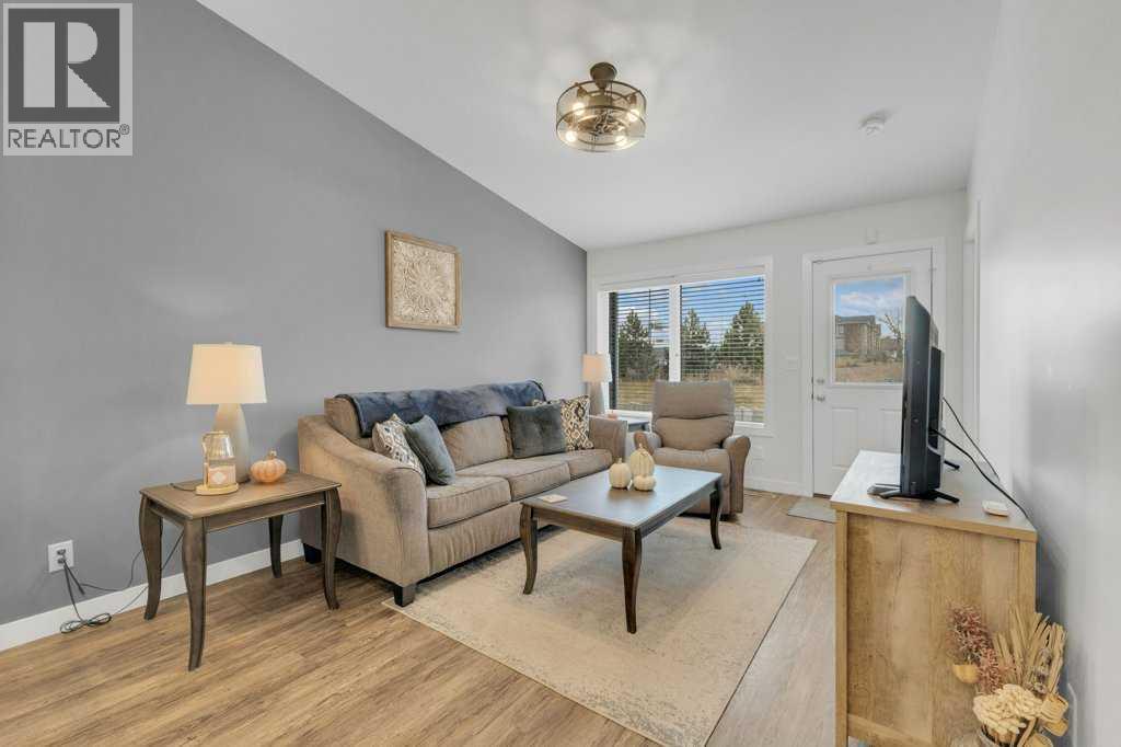 39 Golden Crescent, Red Deer