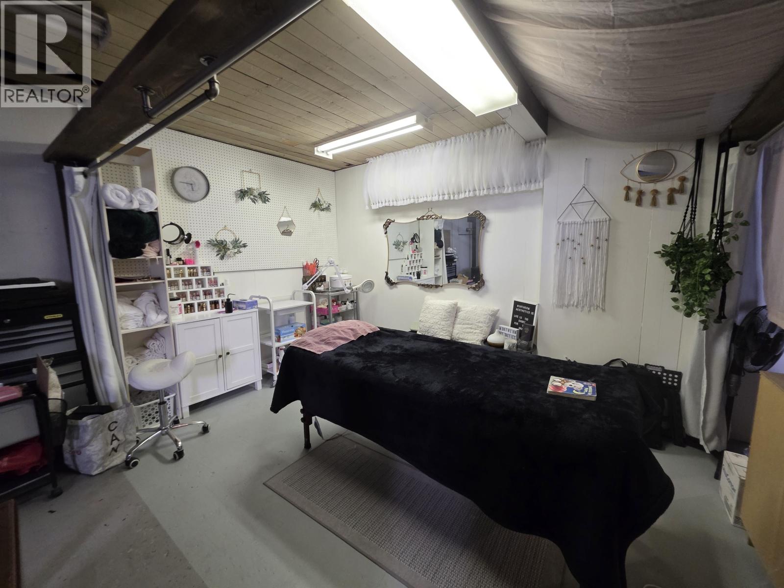 2835 BURRARD AVENUE, Vanderhoof