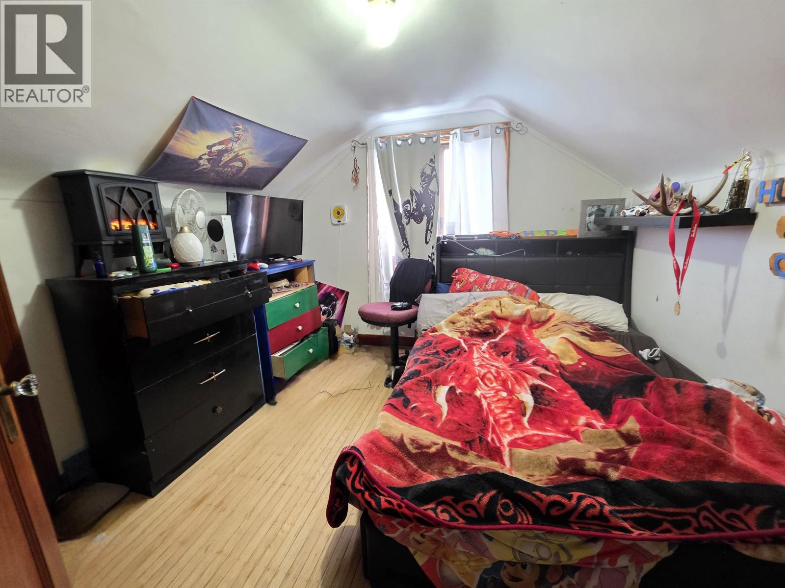 2835 BURRARD AVENUE, Vanderhoof