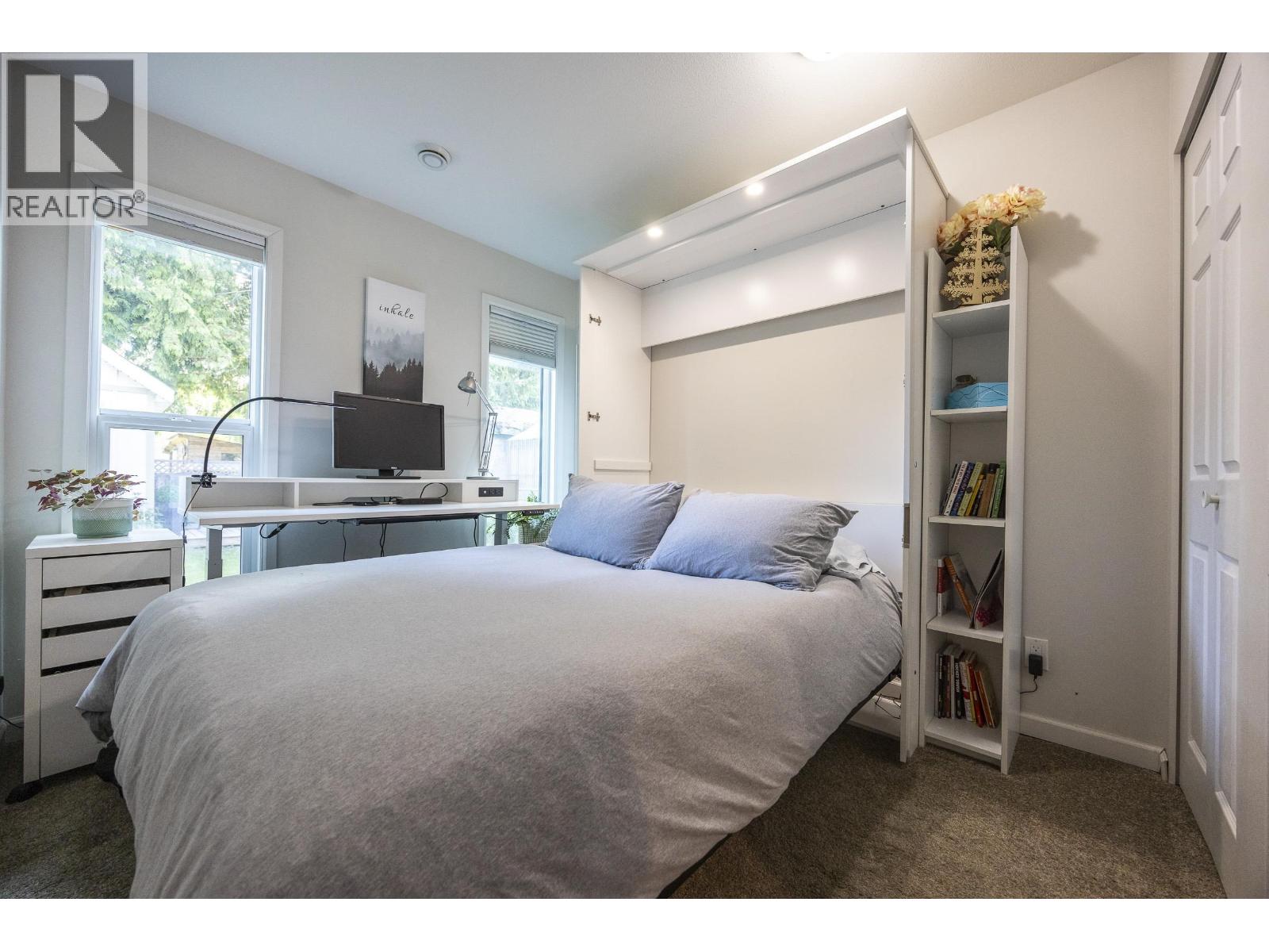 #1-2218 EVERGREEN Street, Terrace