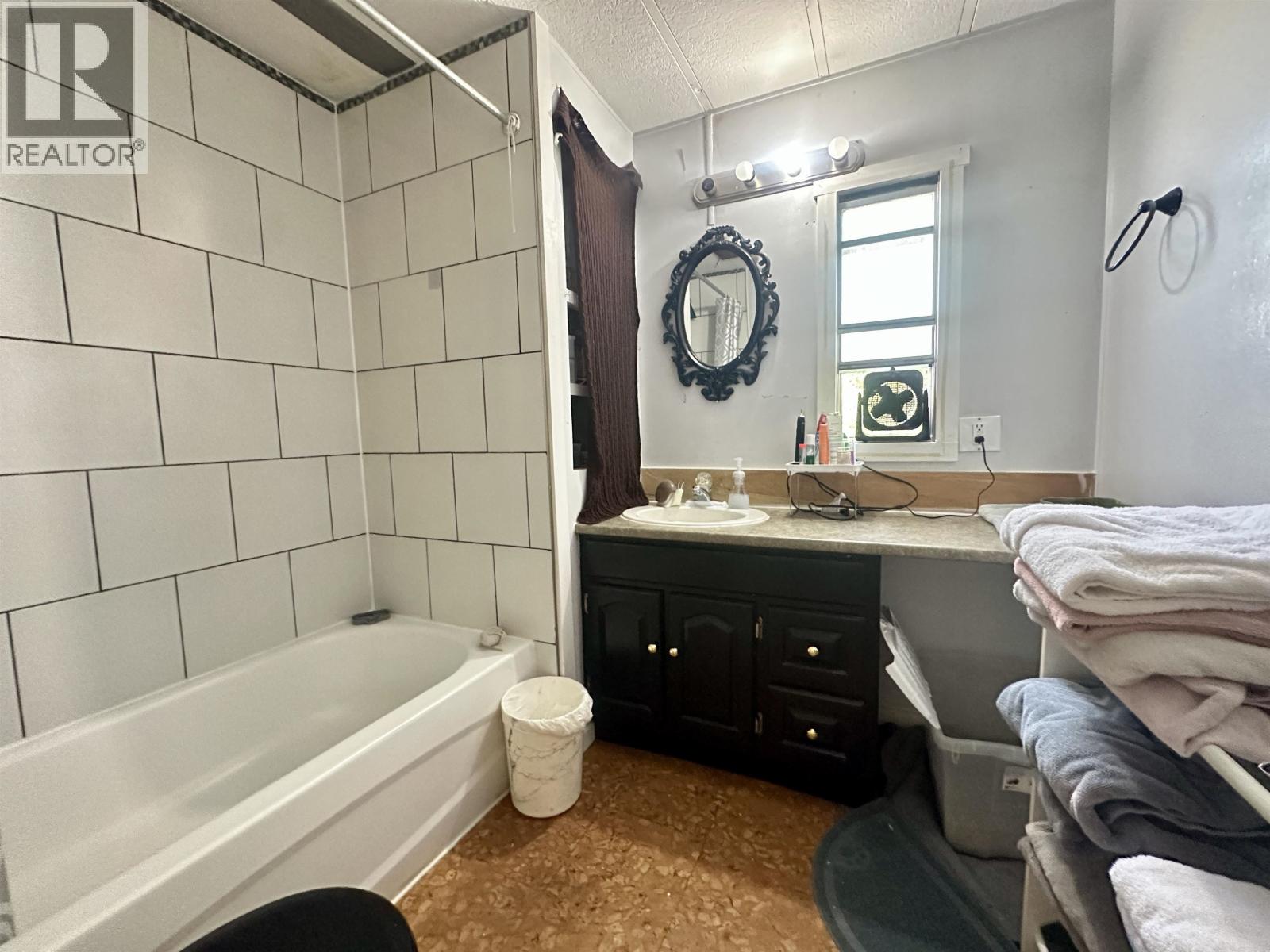 1844 CRUISE DRIVE, Vanderhoof