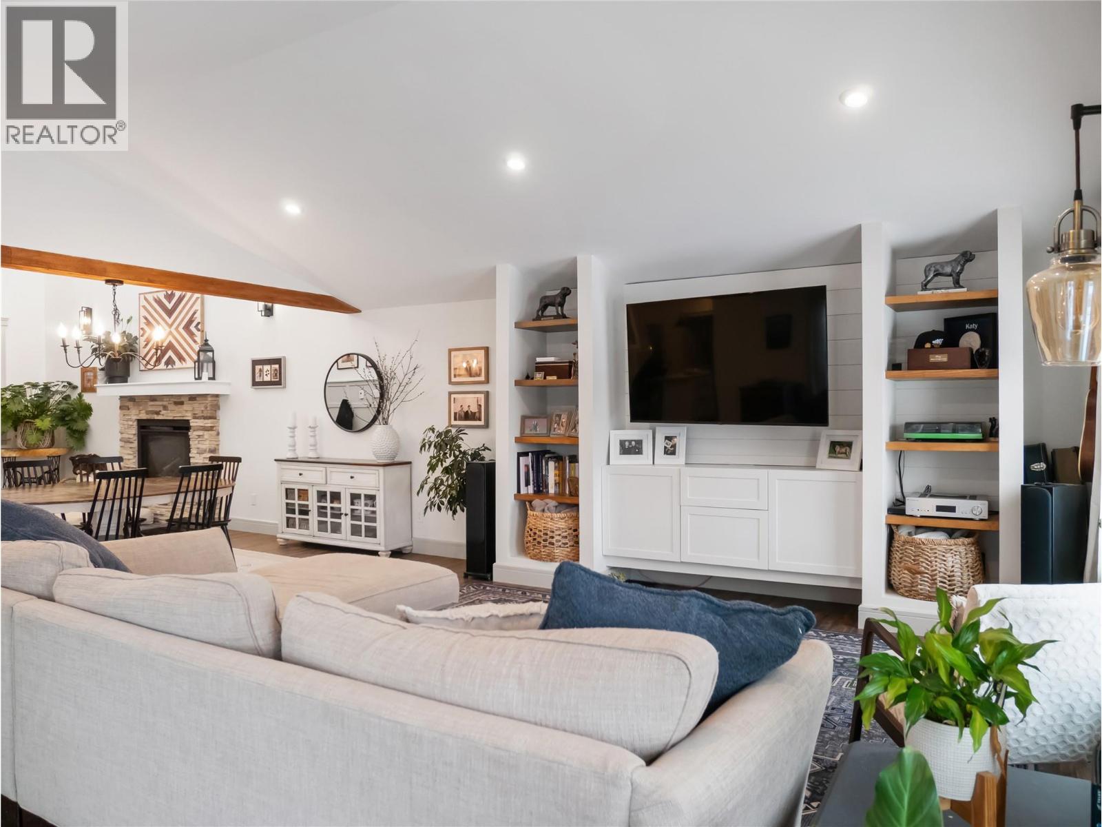 1420 Chamberlain Drive, Dawson Creek