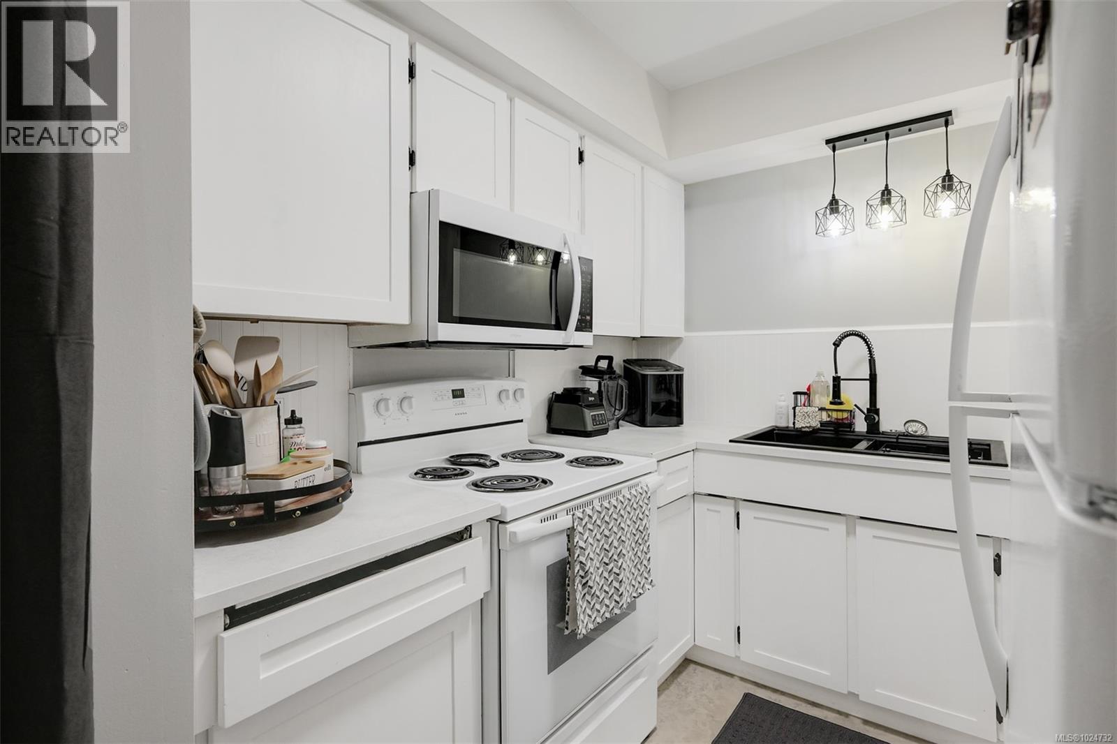 #A 1506 GLENTANA RD - 17