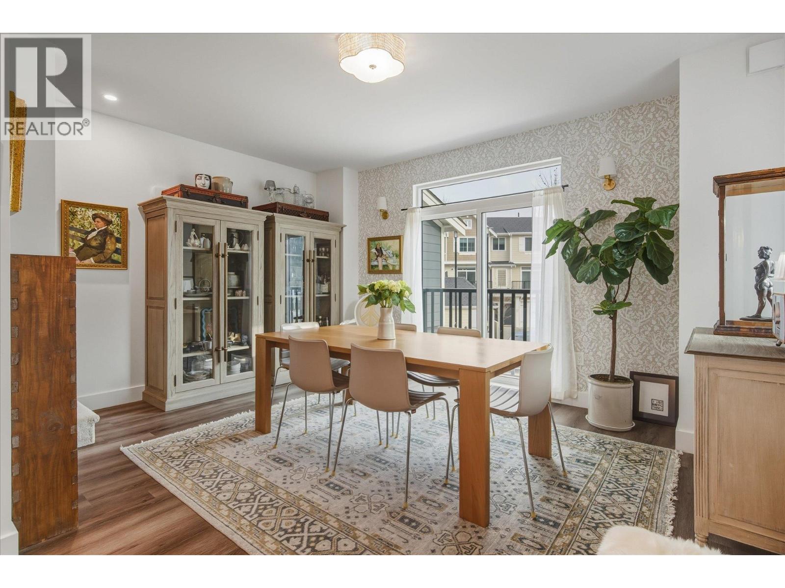 1 7360 CRABAPPLE COURT, Pemberton