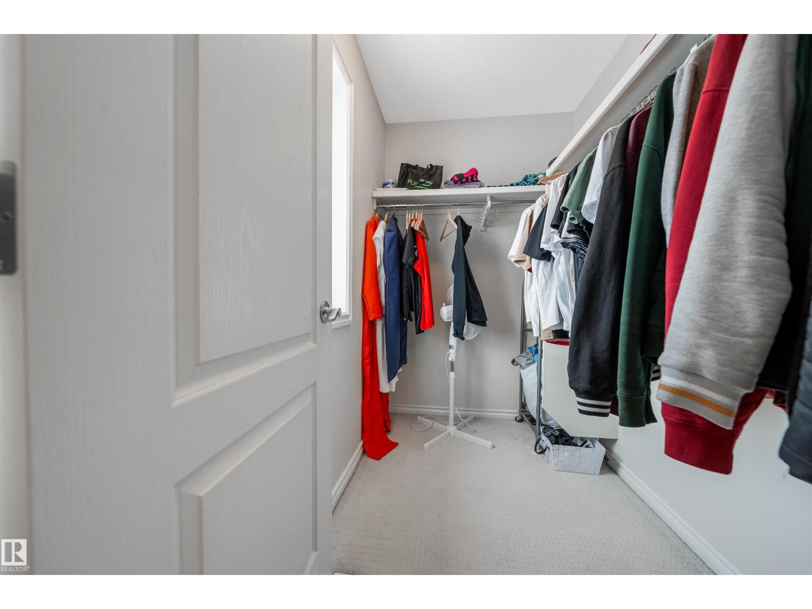 20524 58 AV NW, Edmonton