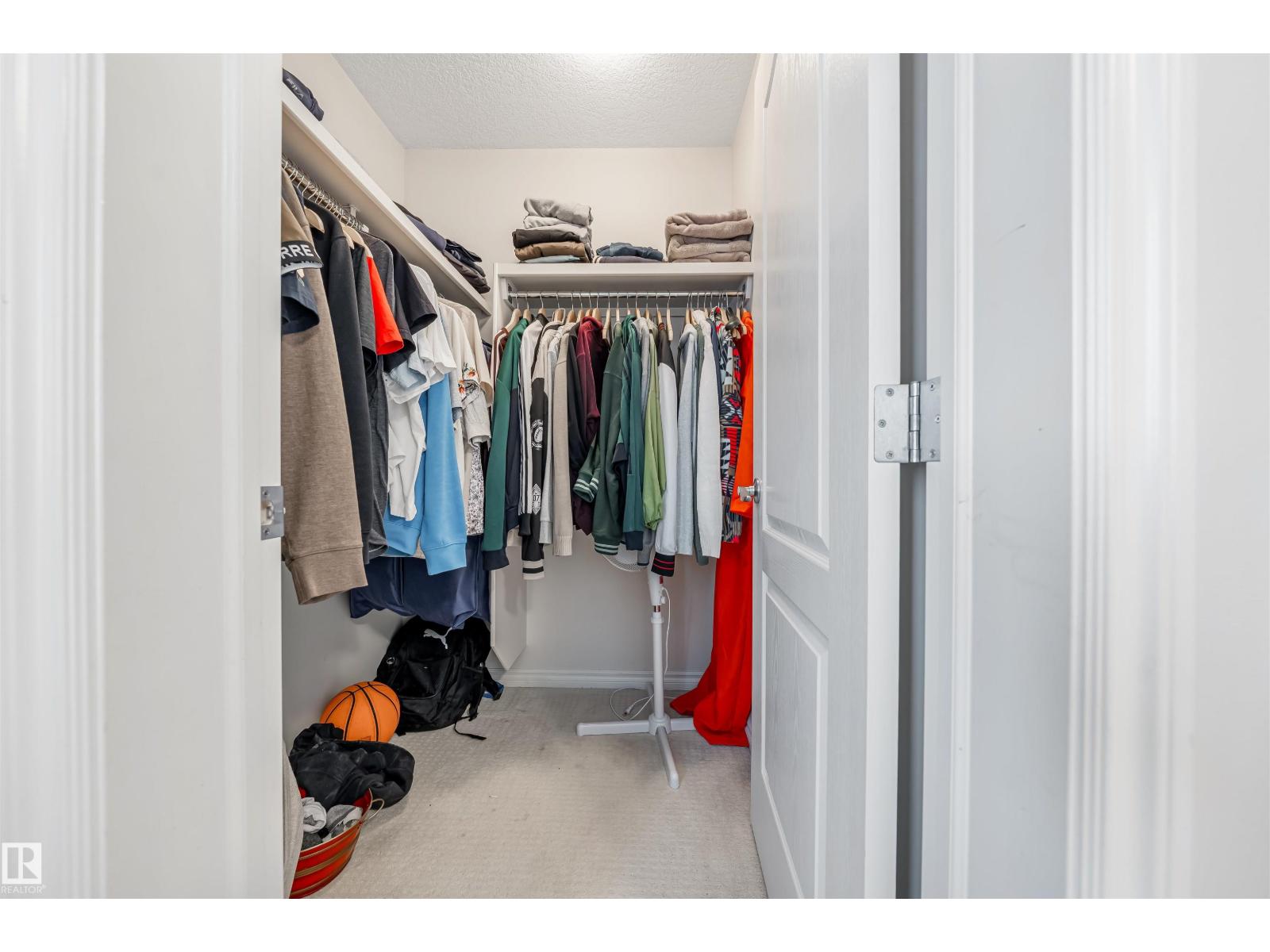 20524 58 AV NW, Edmonton