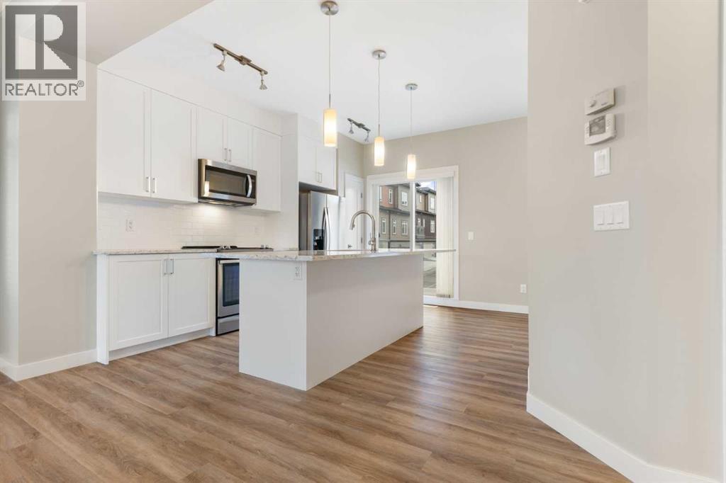 Single Family House for Sale in  Sage Bluff Drive NW Sage Hill Calgary 