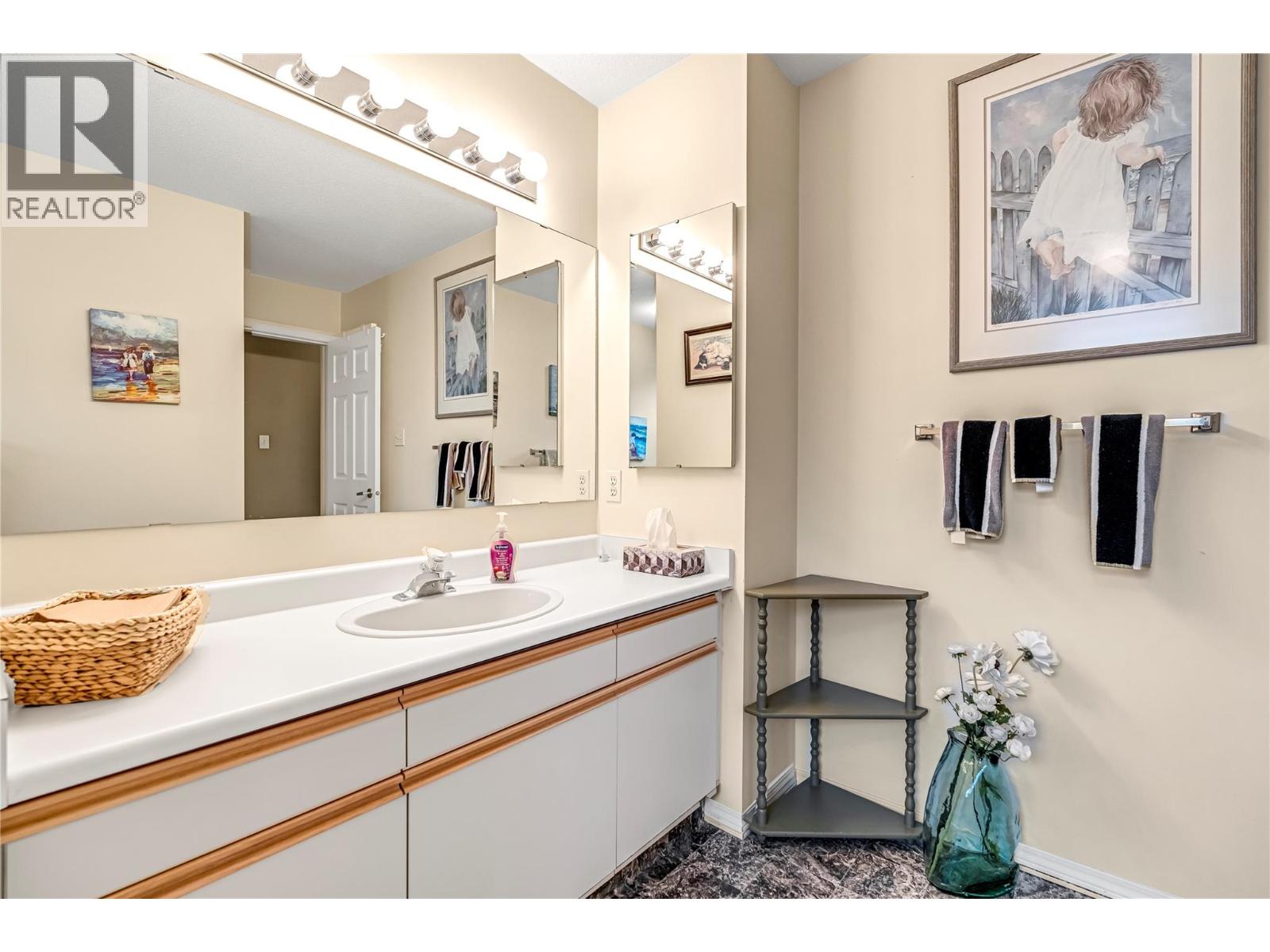 3909 19 Street Unit# 4, Vernon