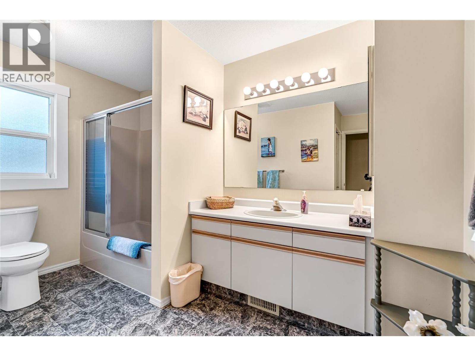 3909 19 Street Unit# 4, Vernon