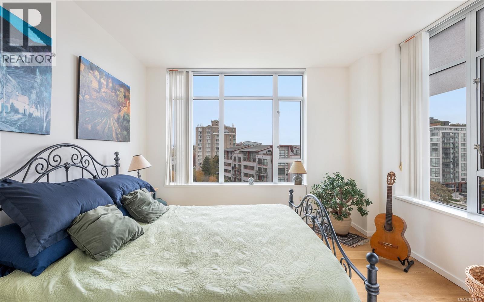 613 100 Saghalie Road, Victoria