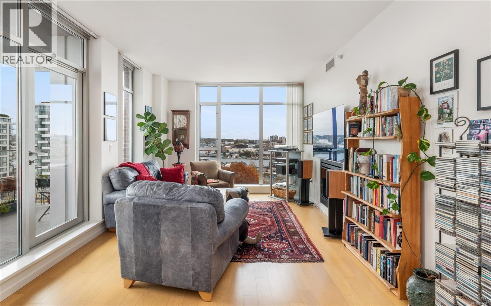 613 100 Saghalie Road, Victoria