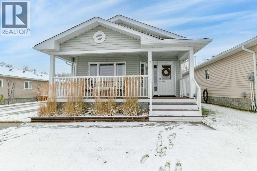 7 Baywood Link, Sylvan Lake