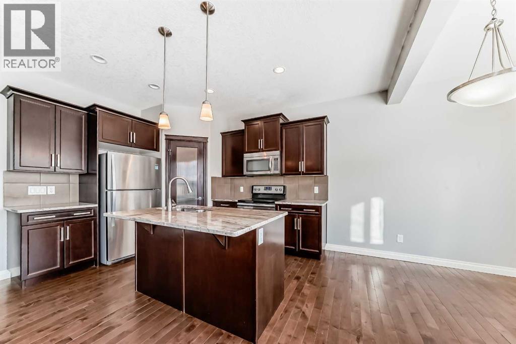 Single Family House for Sale in  Sherwood Street NW Sherwood Calgary 