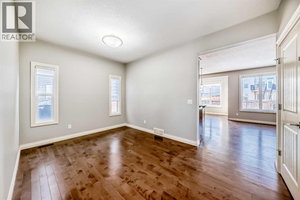 Single Family House for Sale in  Sherwood Street NW Sherwood Calgary 