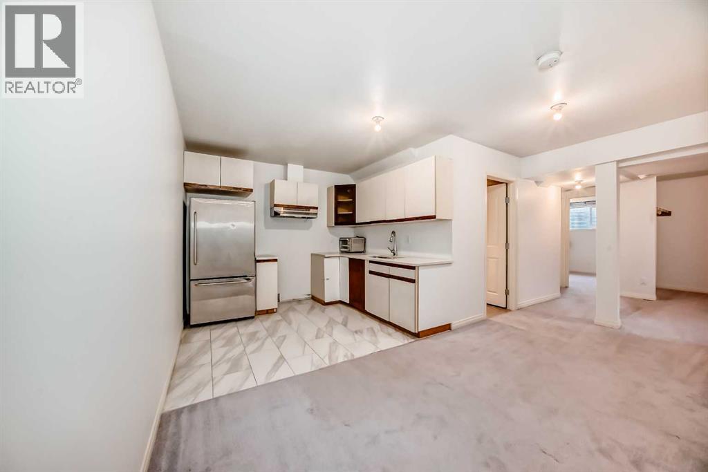 Single Family House for Sale in  Sherwood Street NW Sherwood Calgary 