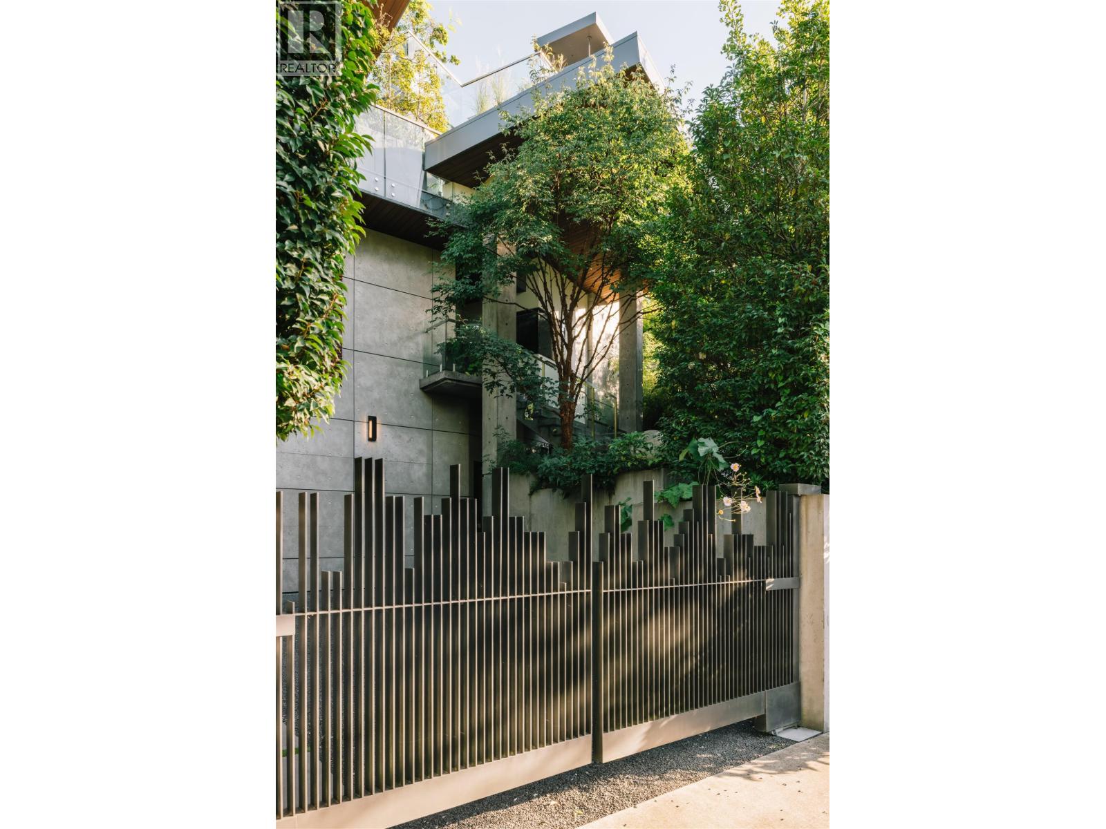 5038 ARBUTUS STREET, Vancouver