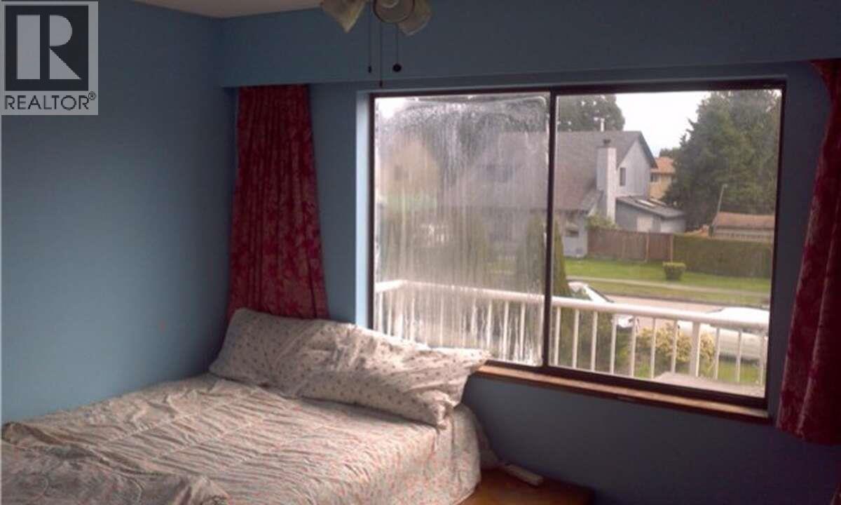 1810 TAYLOR STREET, Port Coquitlam