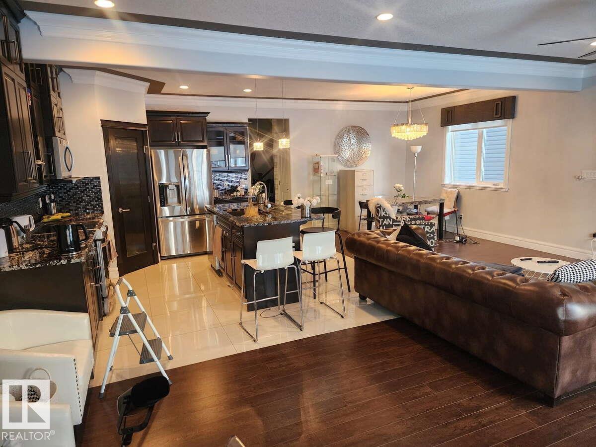 16756 60 ST NW - Photo 5 of 13, Edmonton, Alberta