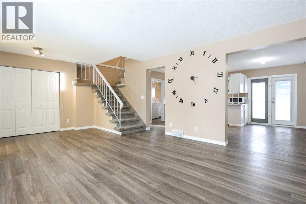 70 Mclevin Crescent, Red Deer