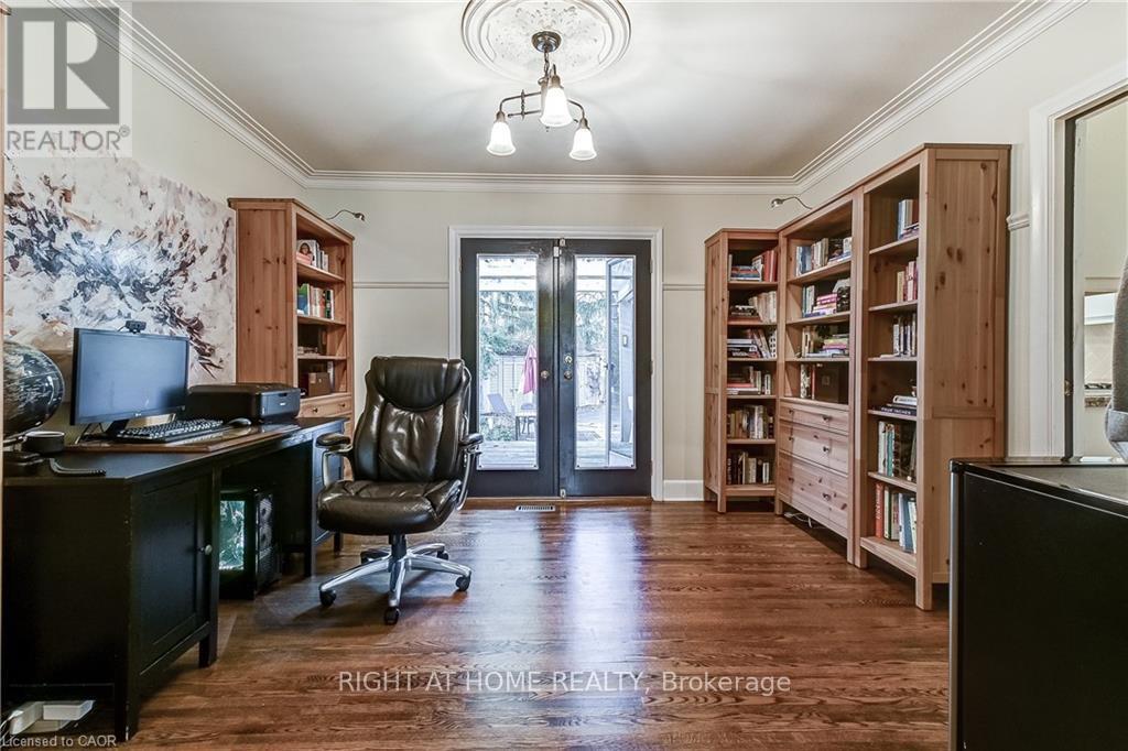 3021 LAKESHORE ROAD - 20