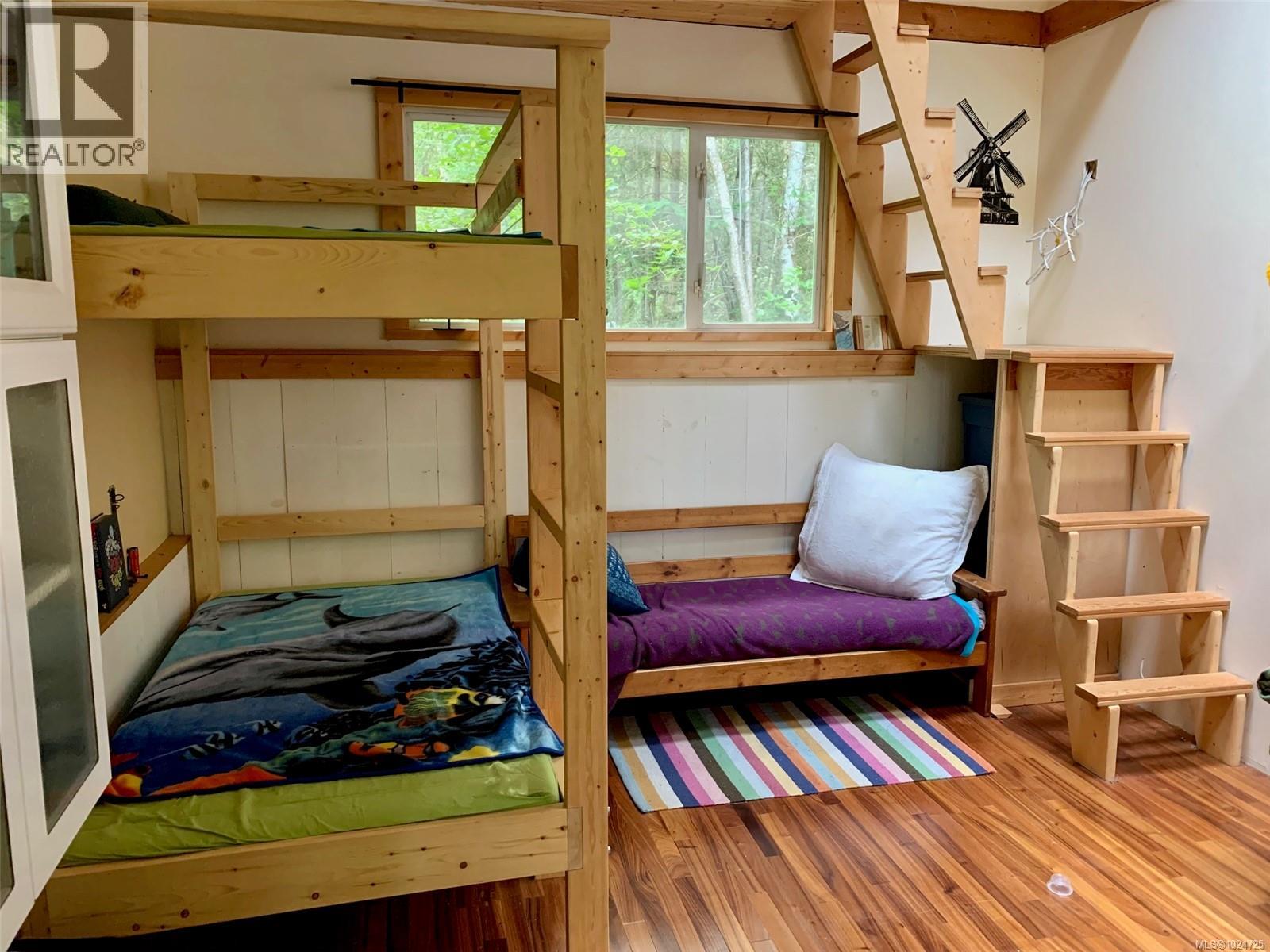 LT 2 Conn Rd, Lasqueti Island