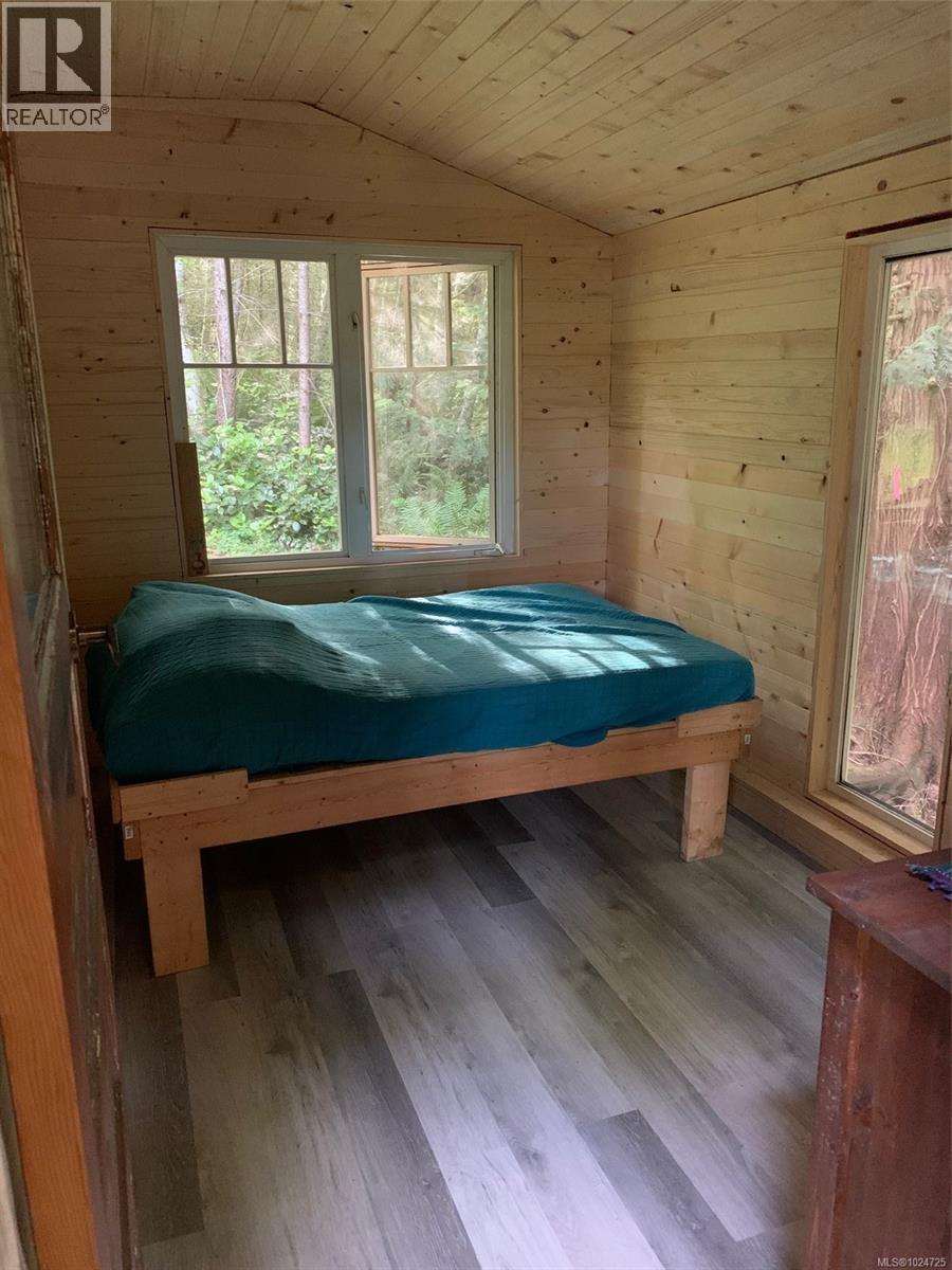 LT 2 Conn Rd, Lasqueti Island