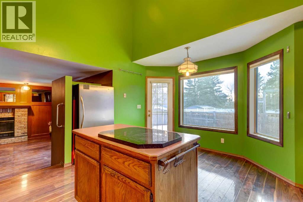 Single Family House for Sale in  Riverbend Drive SE Riverbend Calgary 