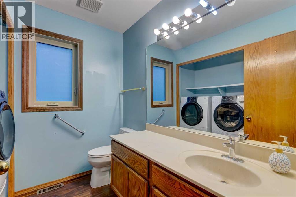 Single Family House for Sale in  Riverbend Drive SE Riverbend Calgary 