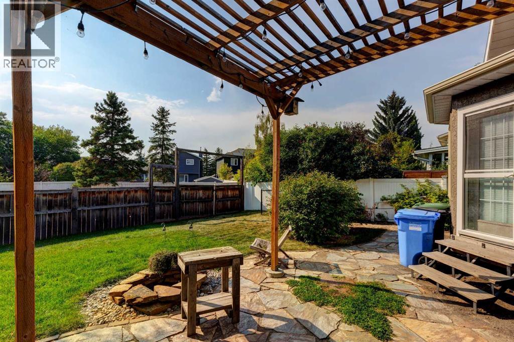 Single Family House for Sale in  Riverbend Drive SE Riverbend Calgary 