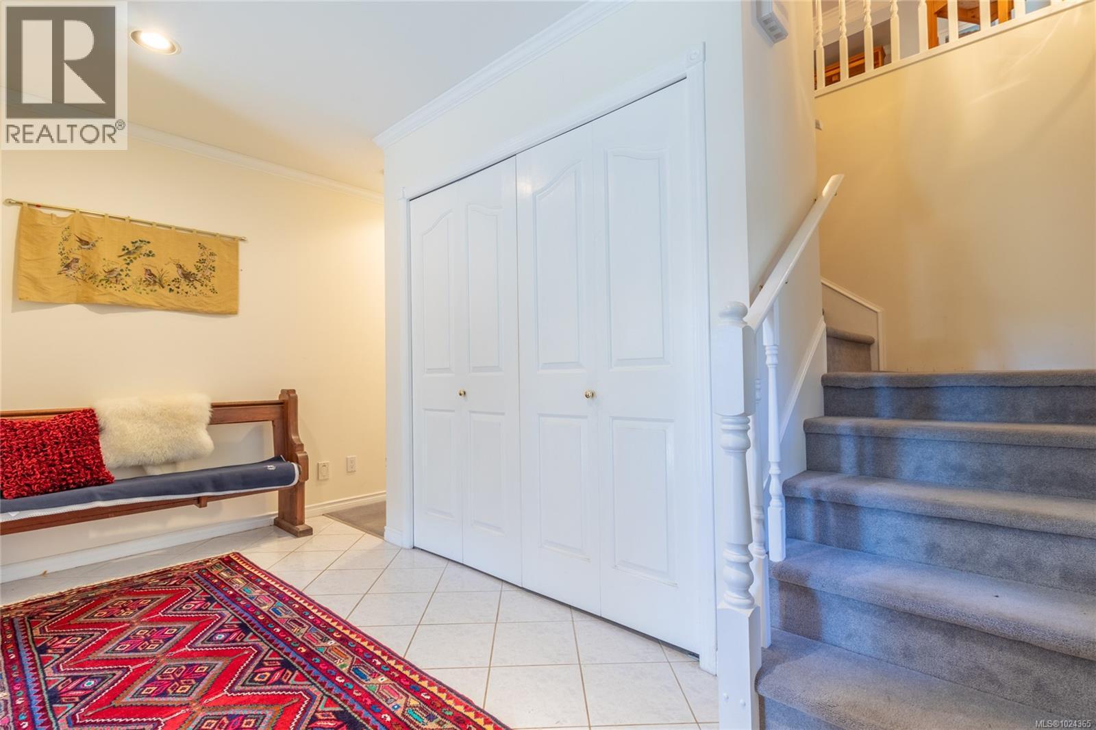 2705 Galley Cres - 27