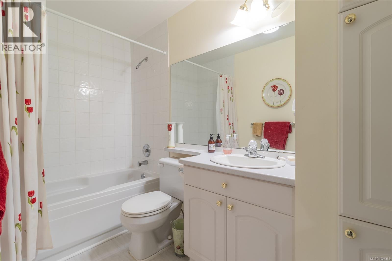 2705 Galley Cres, Pender Island