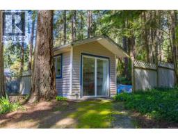 2705 Galley Cres, Pender Island, BC V0N2M2 Photo 18