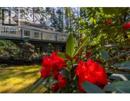 2705 Galley Cres, Pender Island, BC V0N2M2 Photo 21