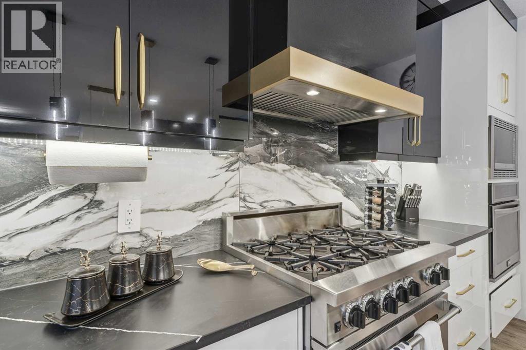 Single Family House for Sale in  Rocky Ridge View NW Rocky Ridge Calgary 