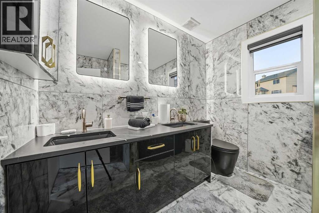 Single Family House for Sale in  Rocky Ridge View NW Rocky Ridge Calgary 