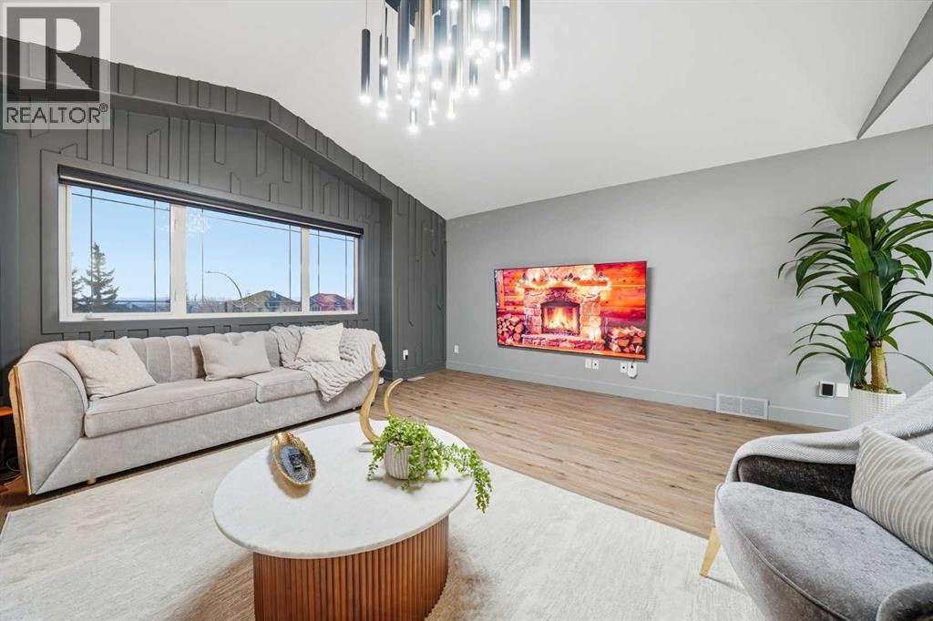 Single Family House for Sale in  Rocky Ridge View NW Rocky Ridge Calgary 