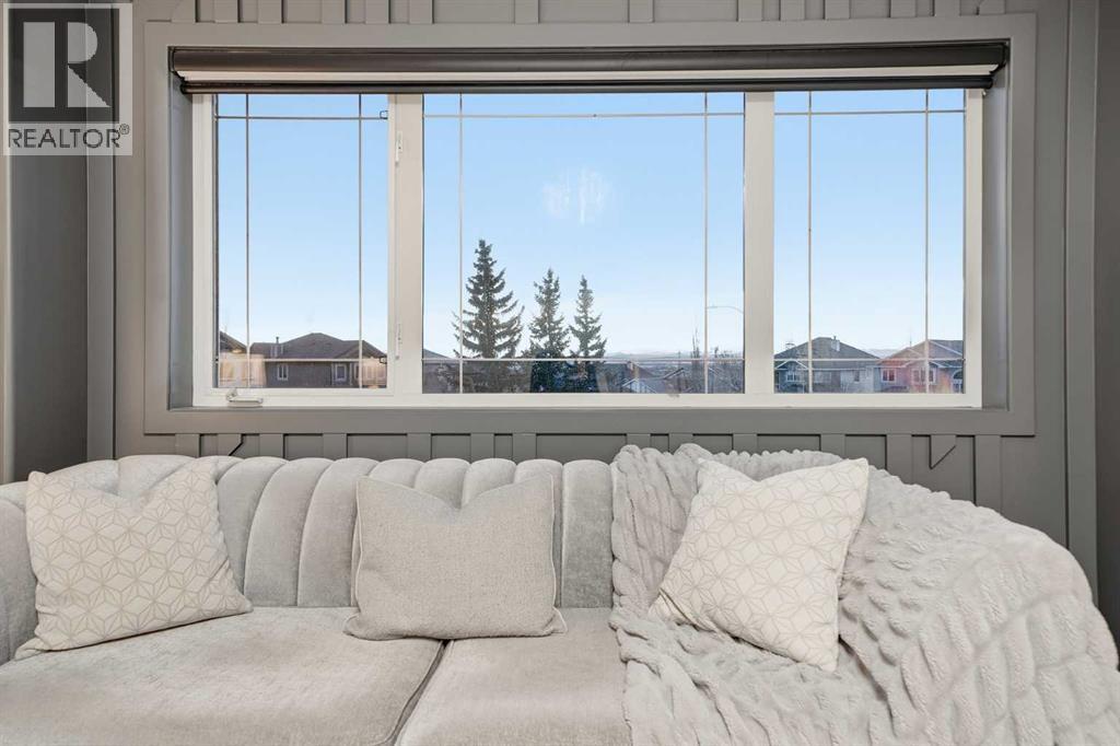 Single Family House for Sale in  Rocky Ridge View NW Rocky Ridge Calgary 