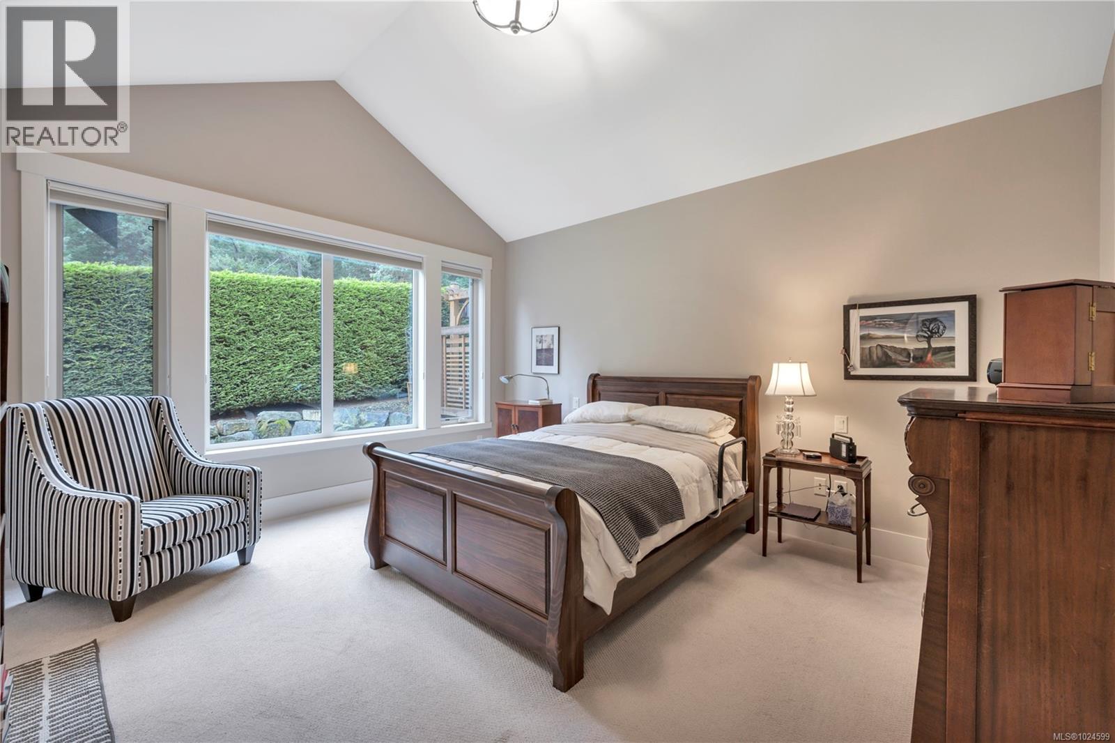 3374 Bradner Cir, Nanoose Bay