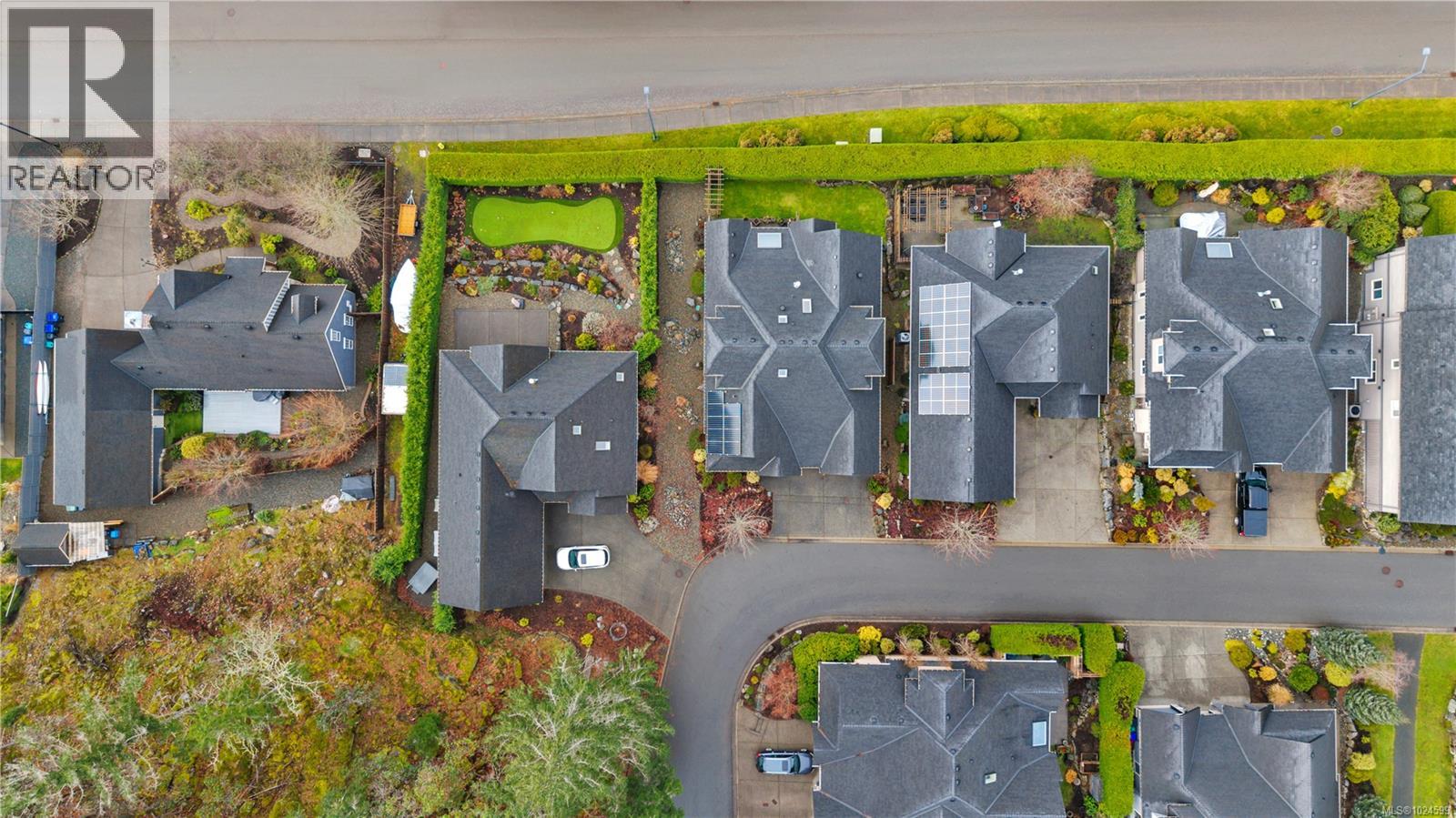 3374 Bradner Cir, Nanoose Bay