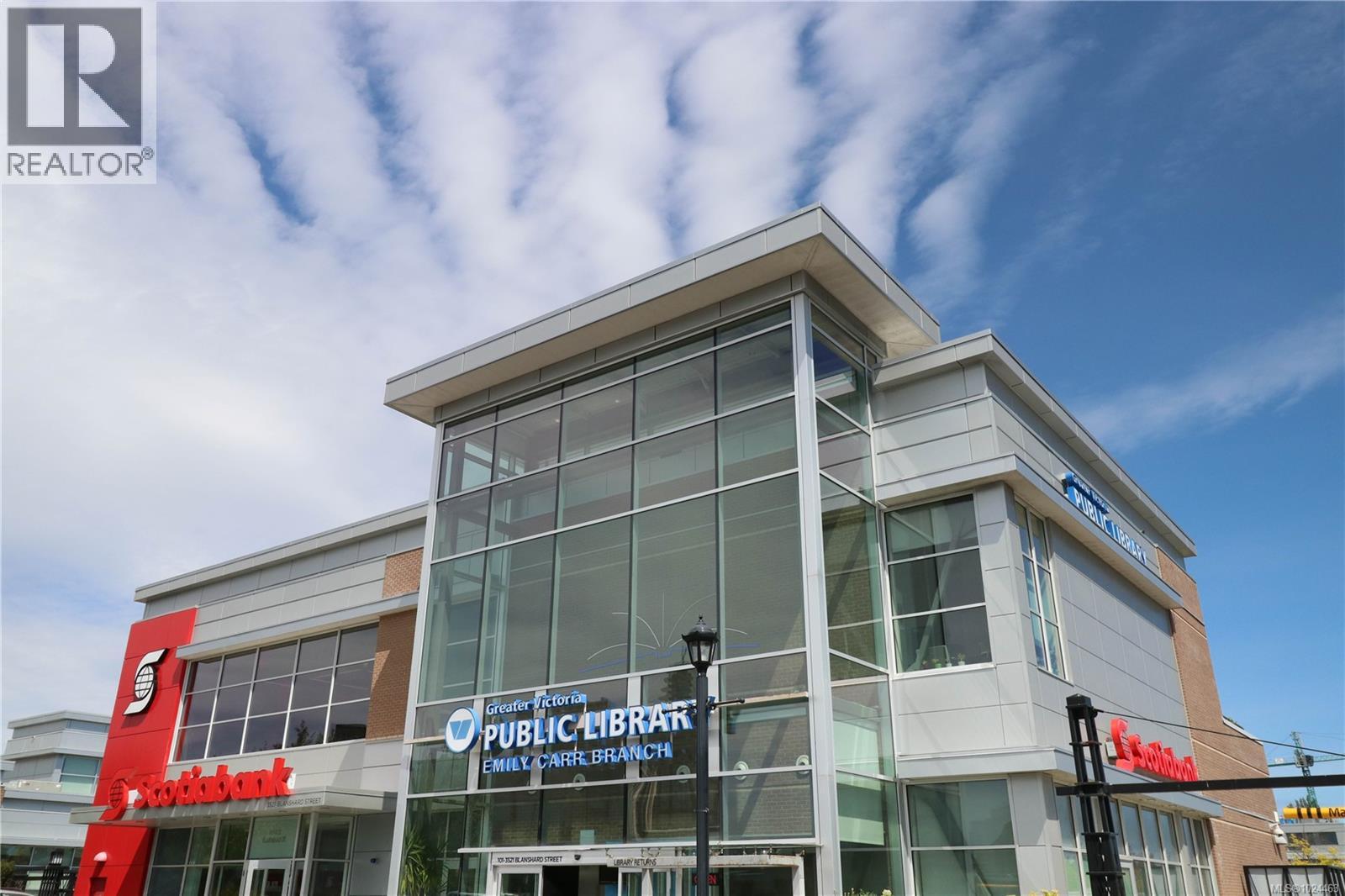 206 3800 Quadra Street, Saanich