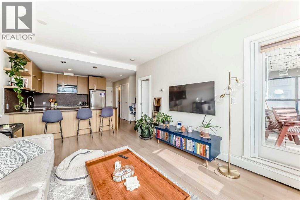 Single Family House for Sale in    Street NE Renfrew Calgary 