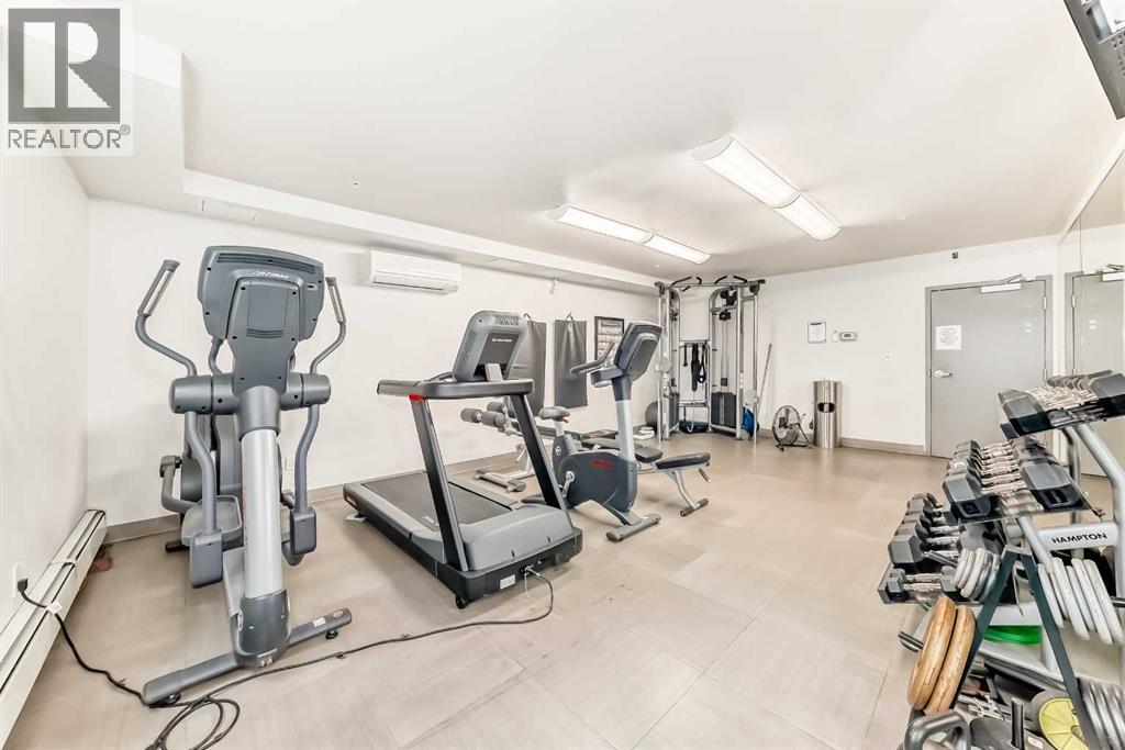 Single Family House for Sale in    Street NE Renfrew Calgary 