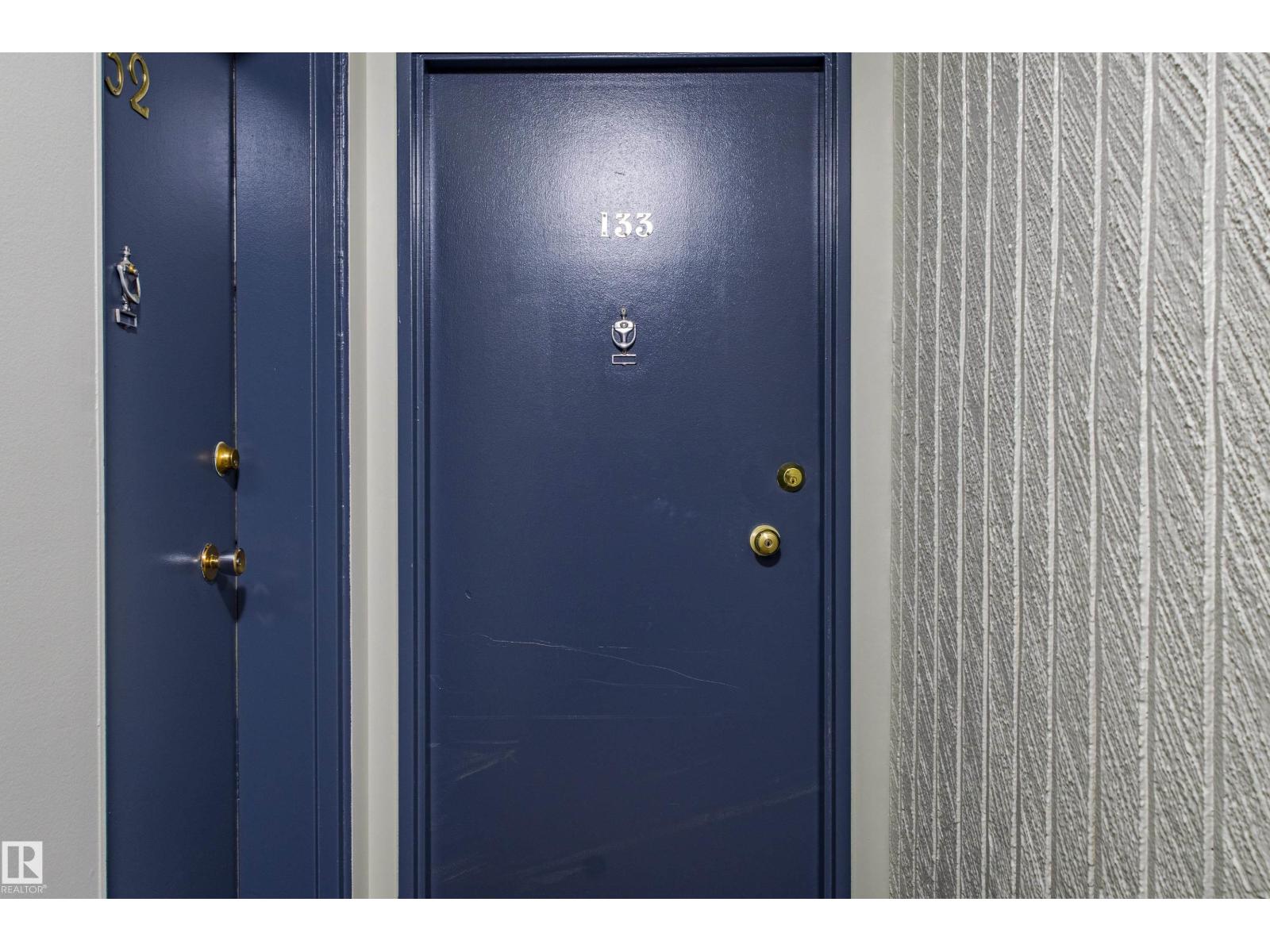 #133 8735 165 ST NW - 6