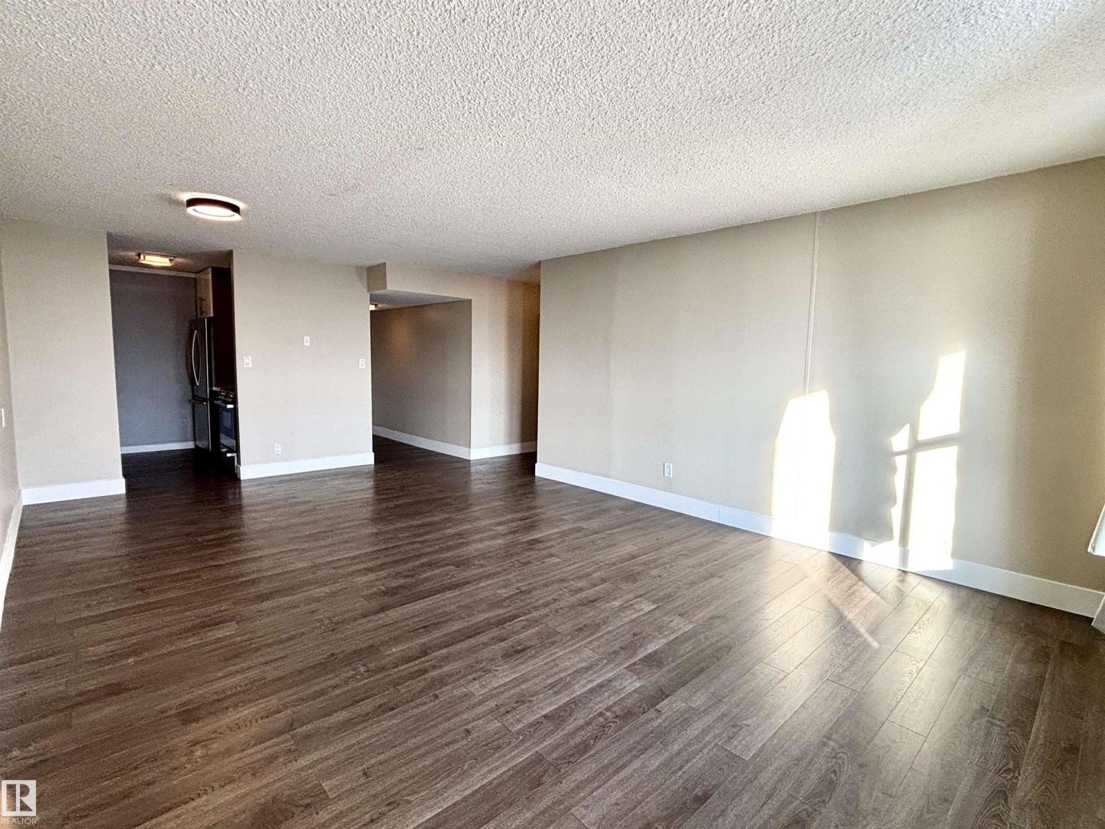#133 8735 165 ST NW - 16