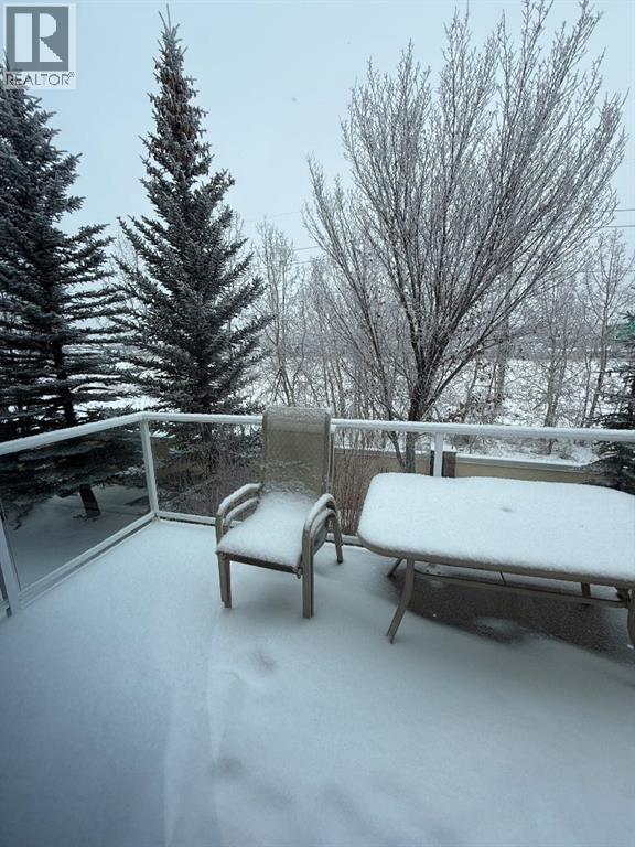 Single Family House Bungalow for Sale in  Discovery Woods Villas SW Discovery Ridge Calgary 