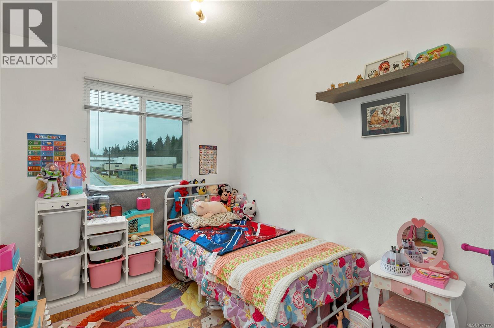 #307 611 MACMILLAN DR - 14