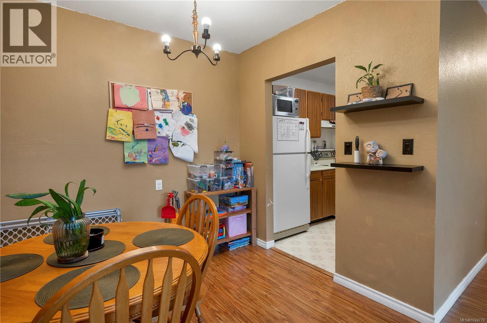 #307 611 MACMILLAN DR - 9