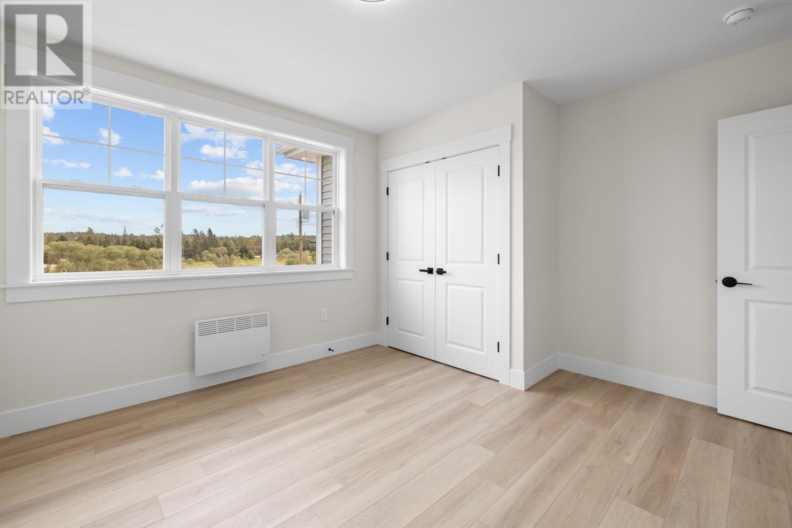 37 HUDSON Avenue - 29